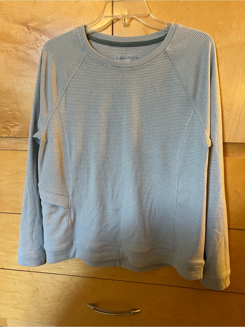 Avalanche Soft Sky Blue Ribbed Crewneck Sweatshirt L